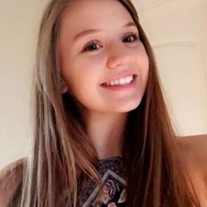 Meet your Posher, Abbey